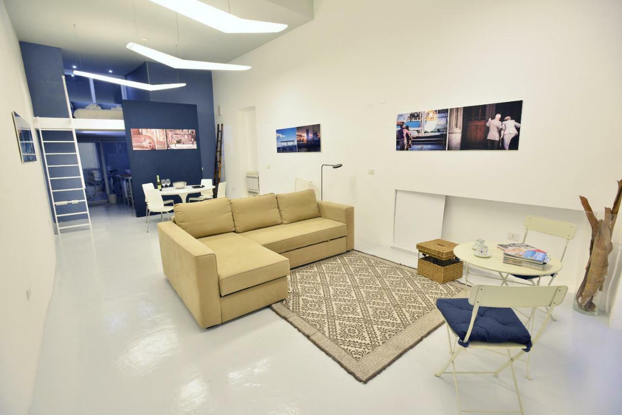 IzzHome Loft and Art Cagliari Esterno foto